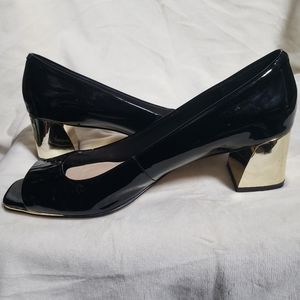 LIKE NEWKarl Lagerfeld Paris hope patent leather gold Peep Toe heel pumps